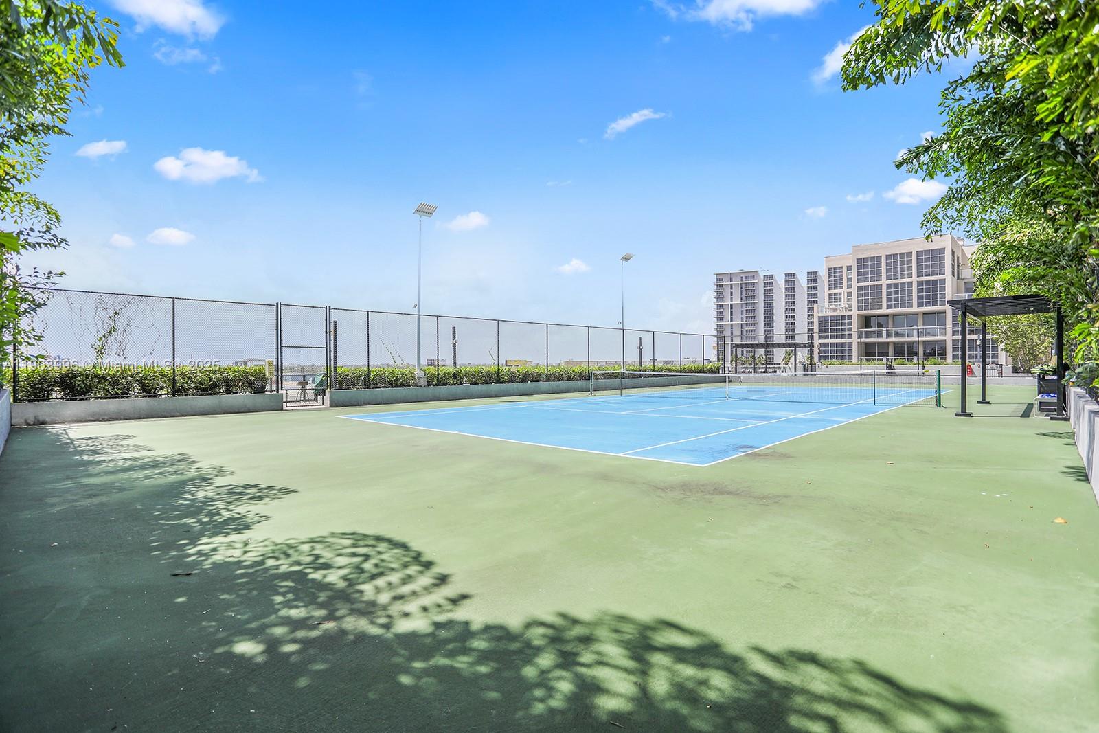 3401 MIDTOWN CONDO - Residential