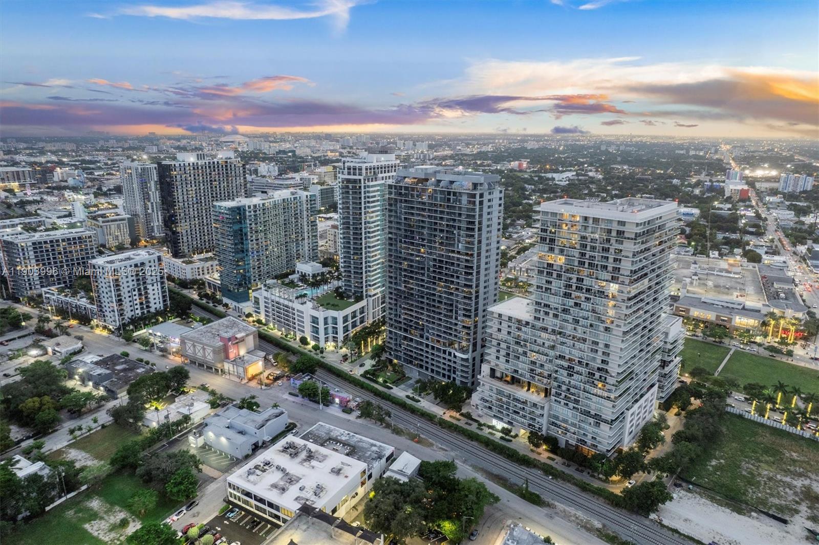 3401 MIDTOWN CONDO - Residential