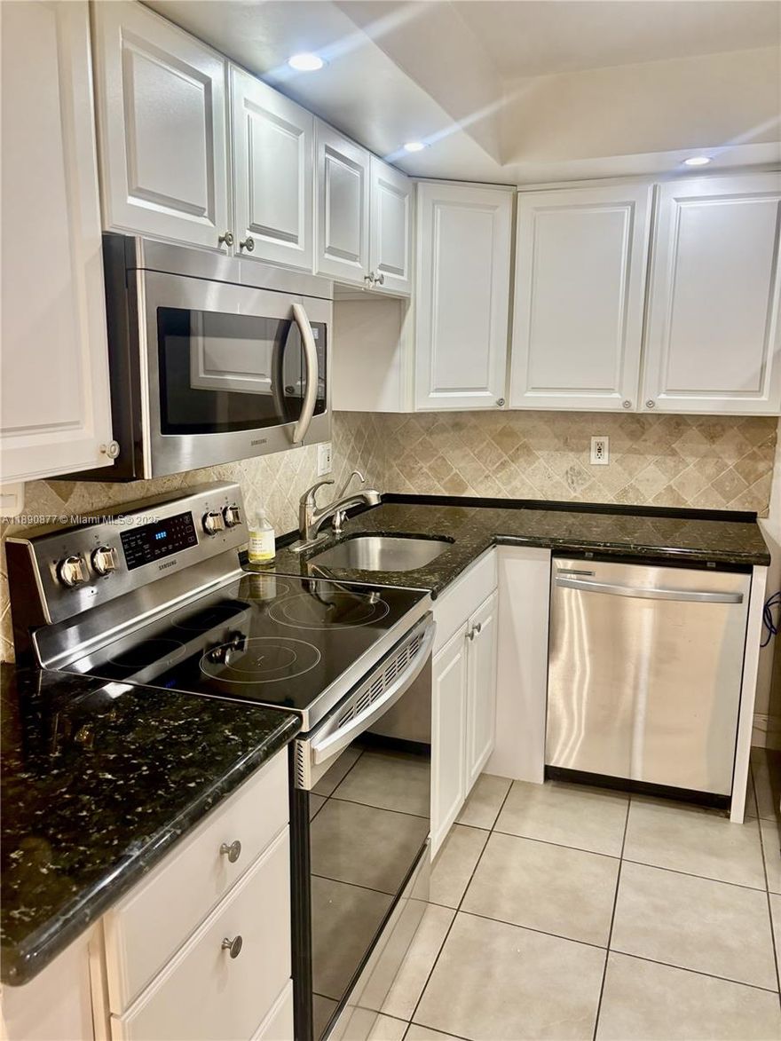 LOCATION, LOCATION!! AVAILABLE FOR QUICK MOVE-IN ! Freshly painted and clean 2BR/2BA unit with washer and dryer in the unit. Tile and laminate flooring, kitchen with granite countertops and stainless appliances. Walk-in closets. Secure entrance building. Ample guest parking. Walk to FAU, located near I-95, Town Center Mall, Mizner park, US-1 beaches. Rent includes water, trash, and basic cable. Large screened patio. A+ rated schools. Zoned for Boca Highschool, Boca Raton Community Middle and J C MITCHELL Elementary School. Fast approval, just a few days!! No pets or smoking allowed.
Community amenities include clubhouse with a pool, tennis courts, and BBQ area. Easy to show and rent