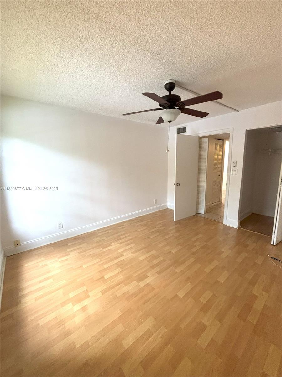 CASA DEL RIO CONDO - Residential Lease