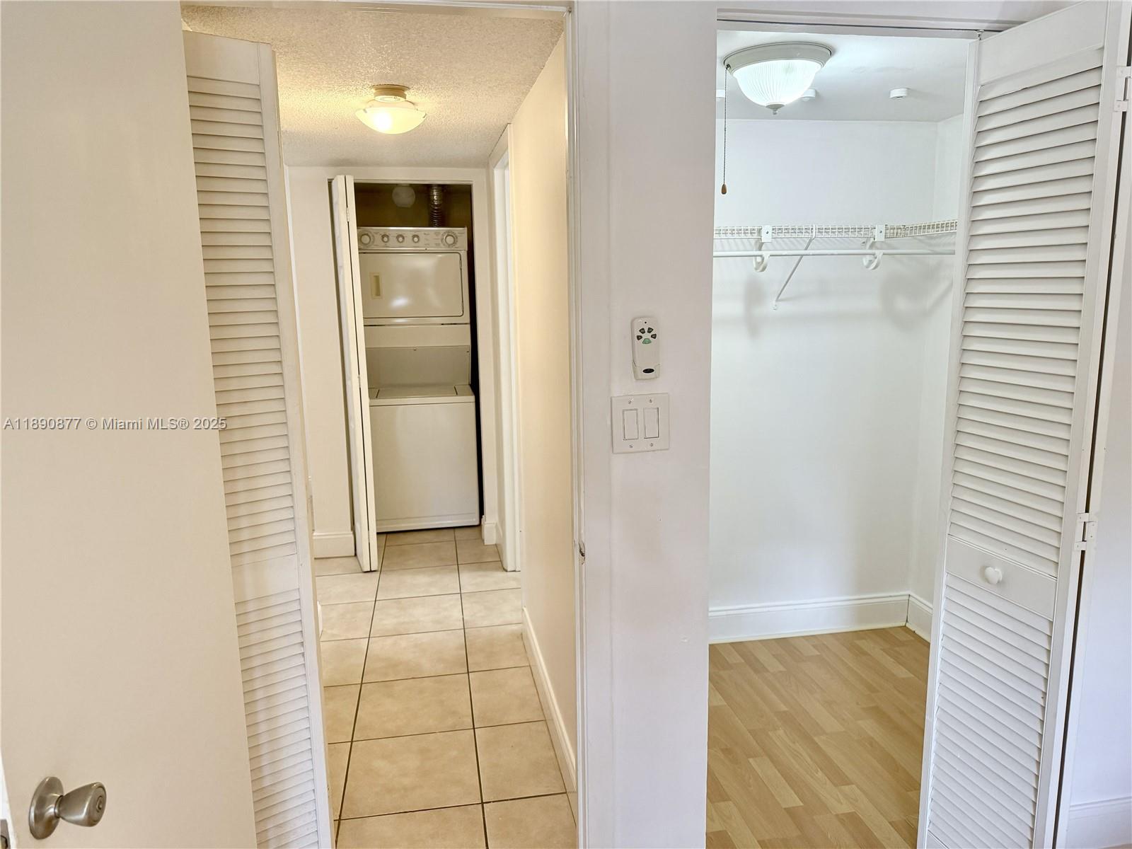 CASA DEL RIO CONDO - Residential Lease