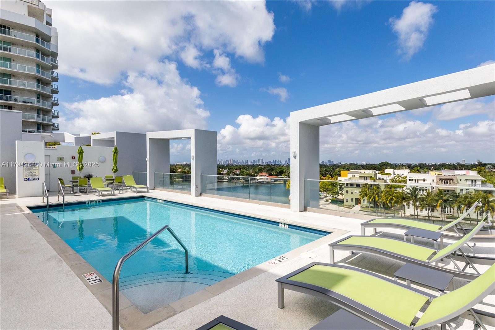NAUTICA CONDO - Residential