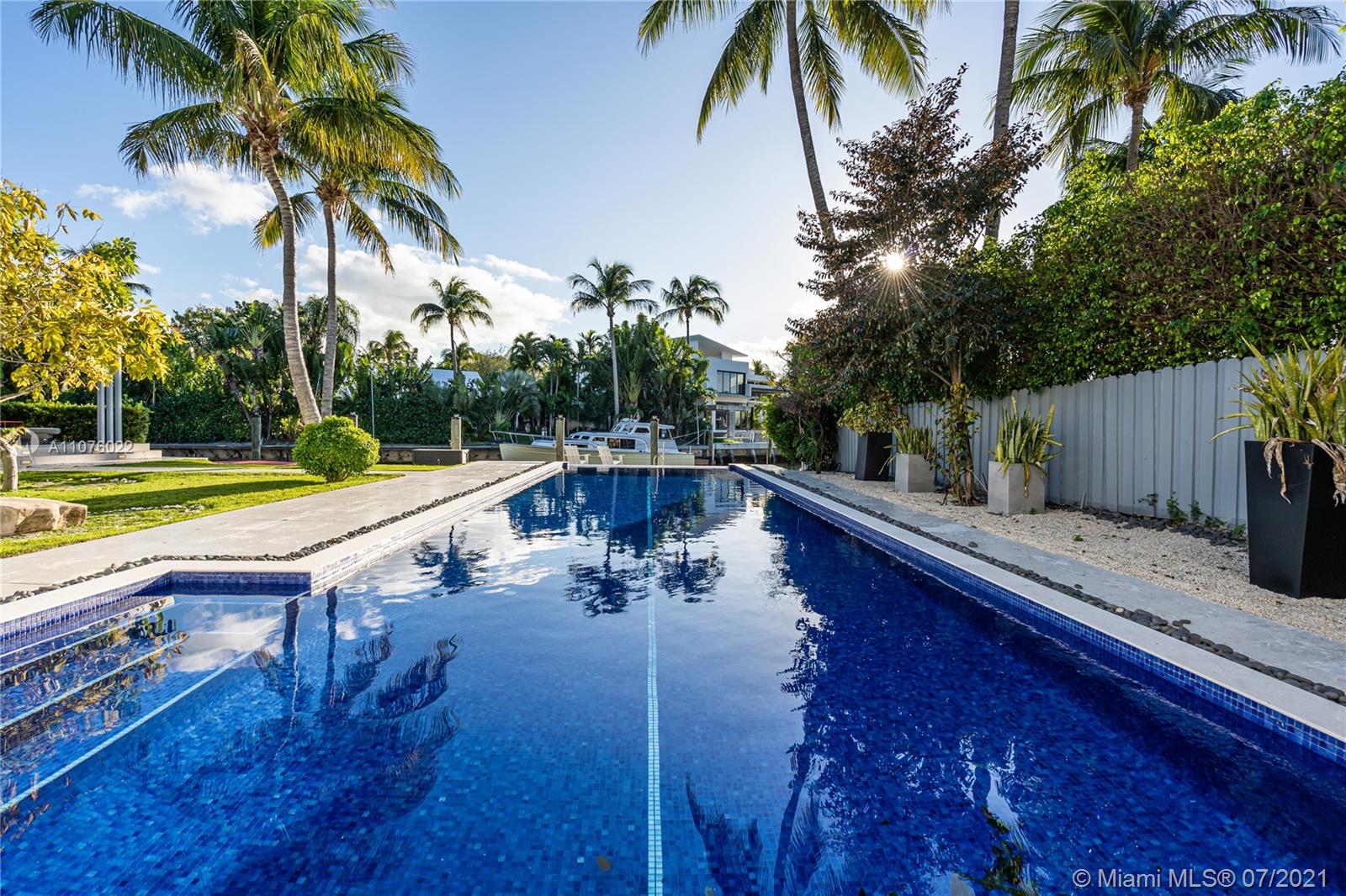 CAPE FLORIDA SUB SEC 3 - Residential