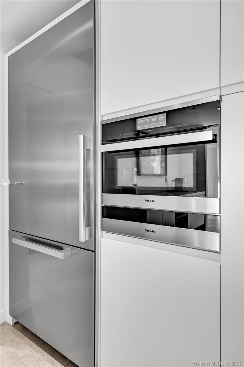 CAPE FLORIDA SUB SEC 3 - Residential