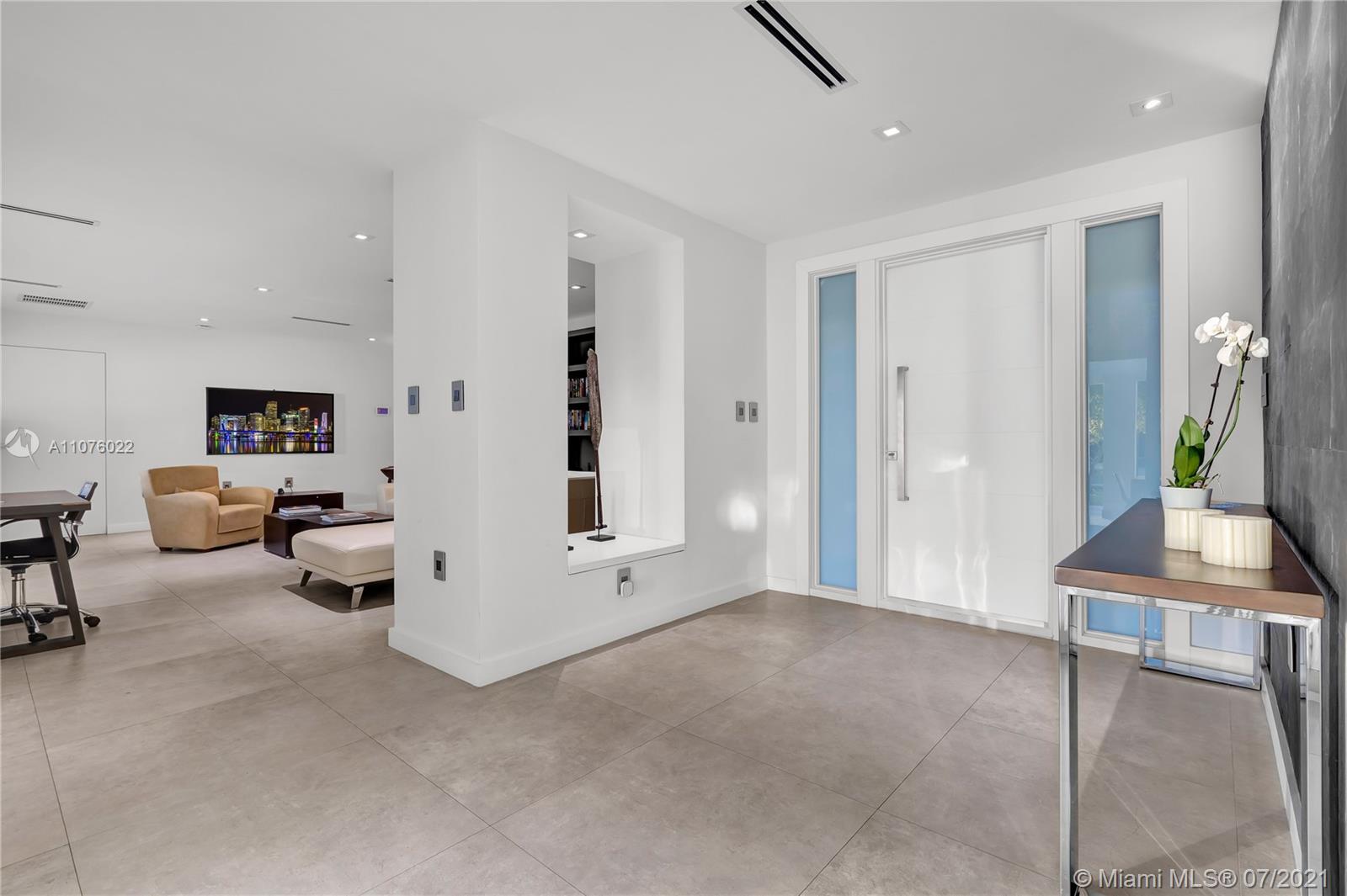 CAPE FLORIDA SUB SEC 3 - Residential