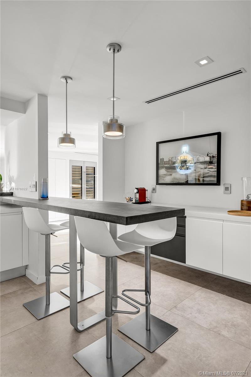 CAPE FLORIDA SUB SEC 3 - Residential