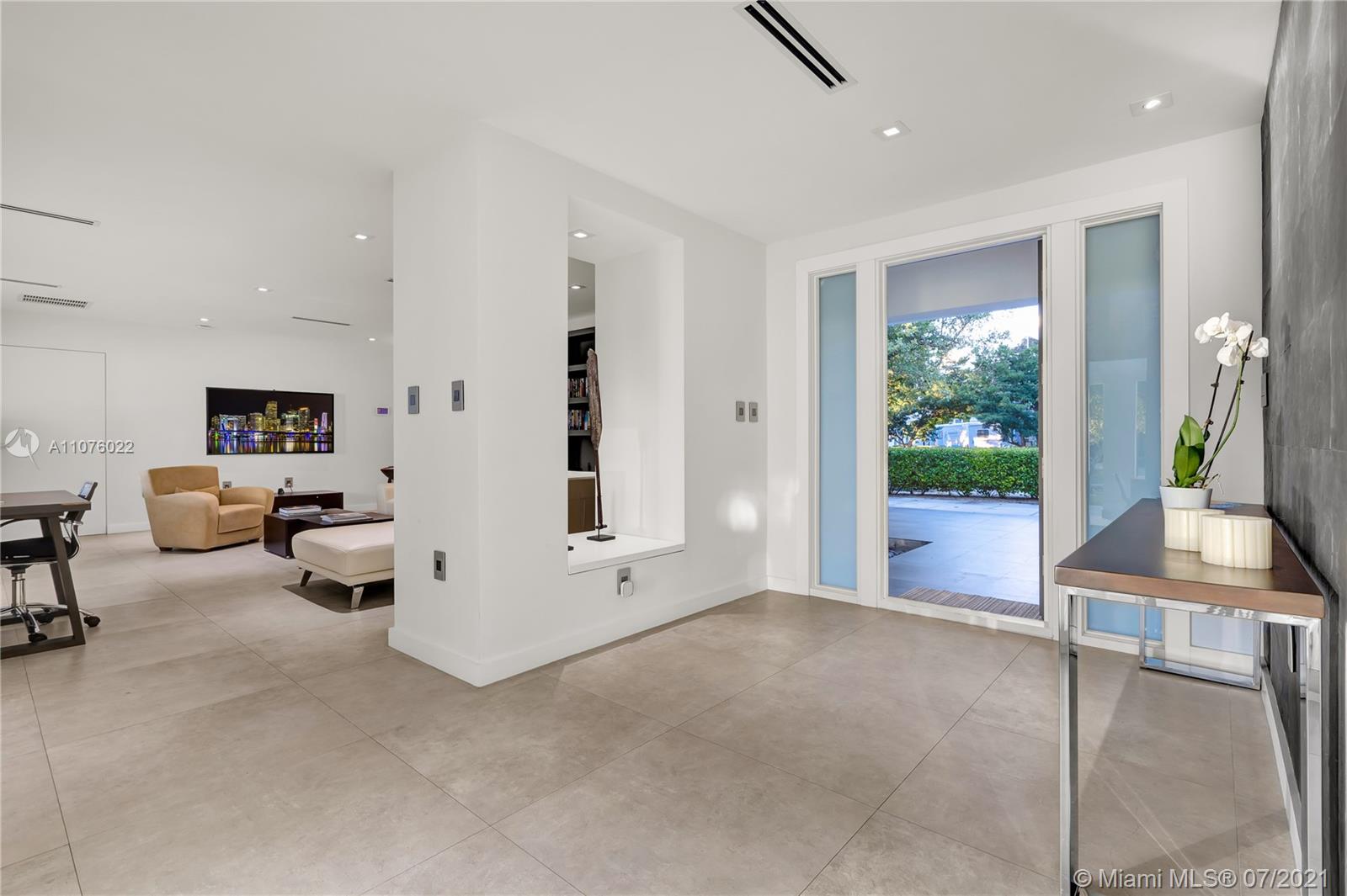 CAPE FLORIDA SUB SEC 3 - Residential