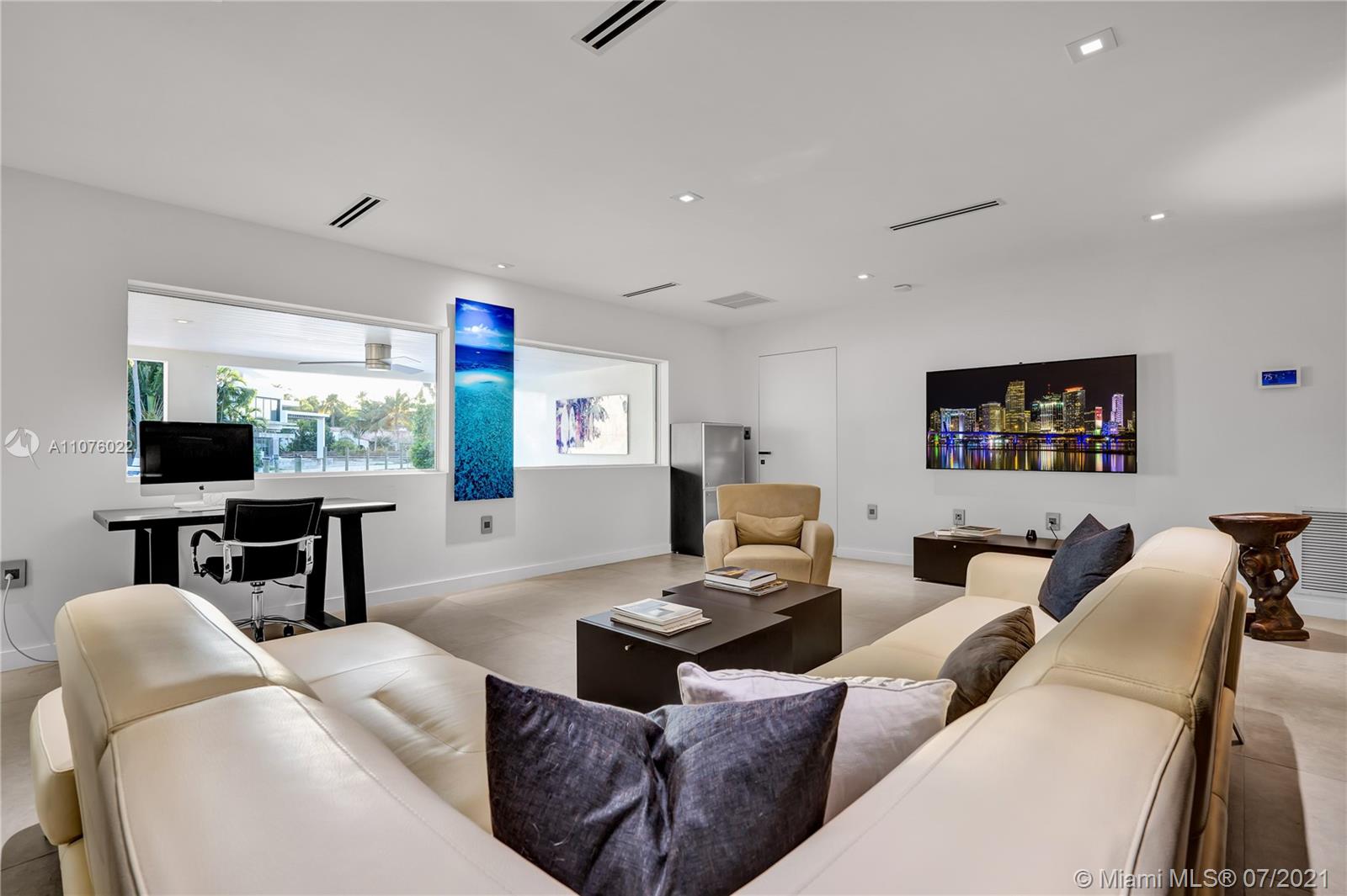 CAPE FLORIDA SUB SEC 3 - Residential