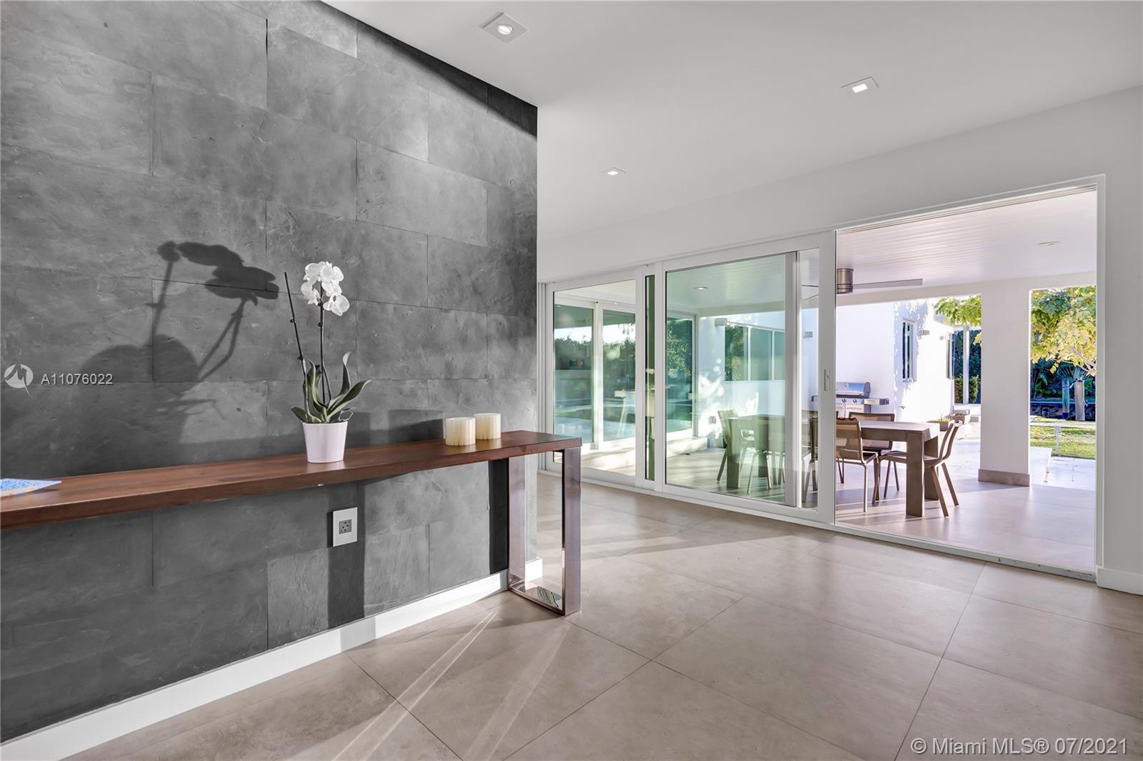 CAPE FLORIDA SUB SEC 3 - Residential