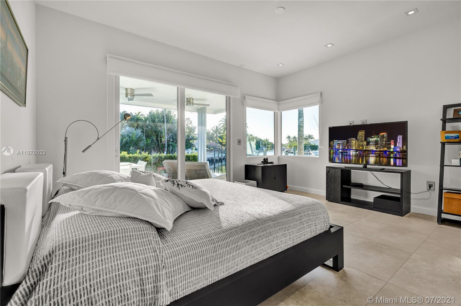 CAPE FLORIDA SUB SEC 3 - Residential