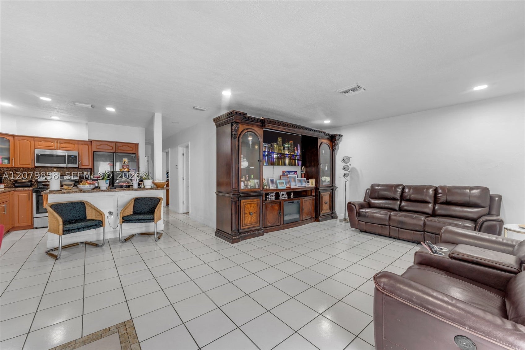 9741 Bahama Dr