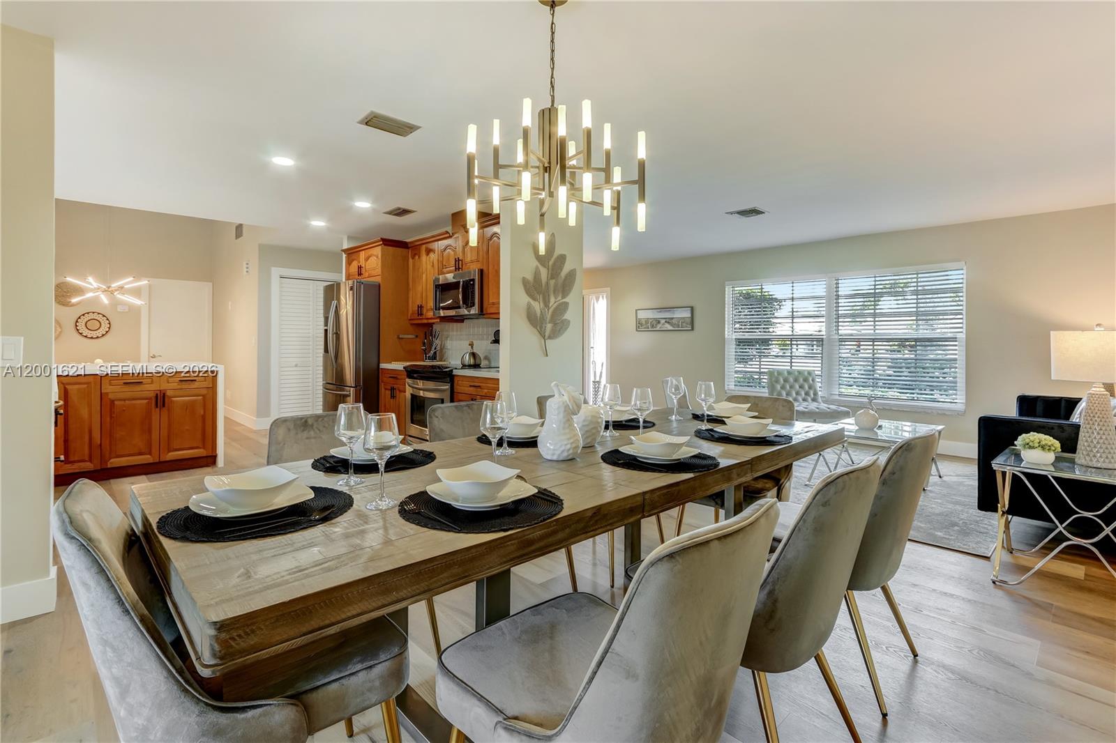 MARCANO ESTATES - Residential Lease