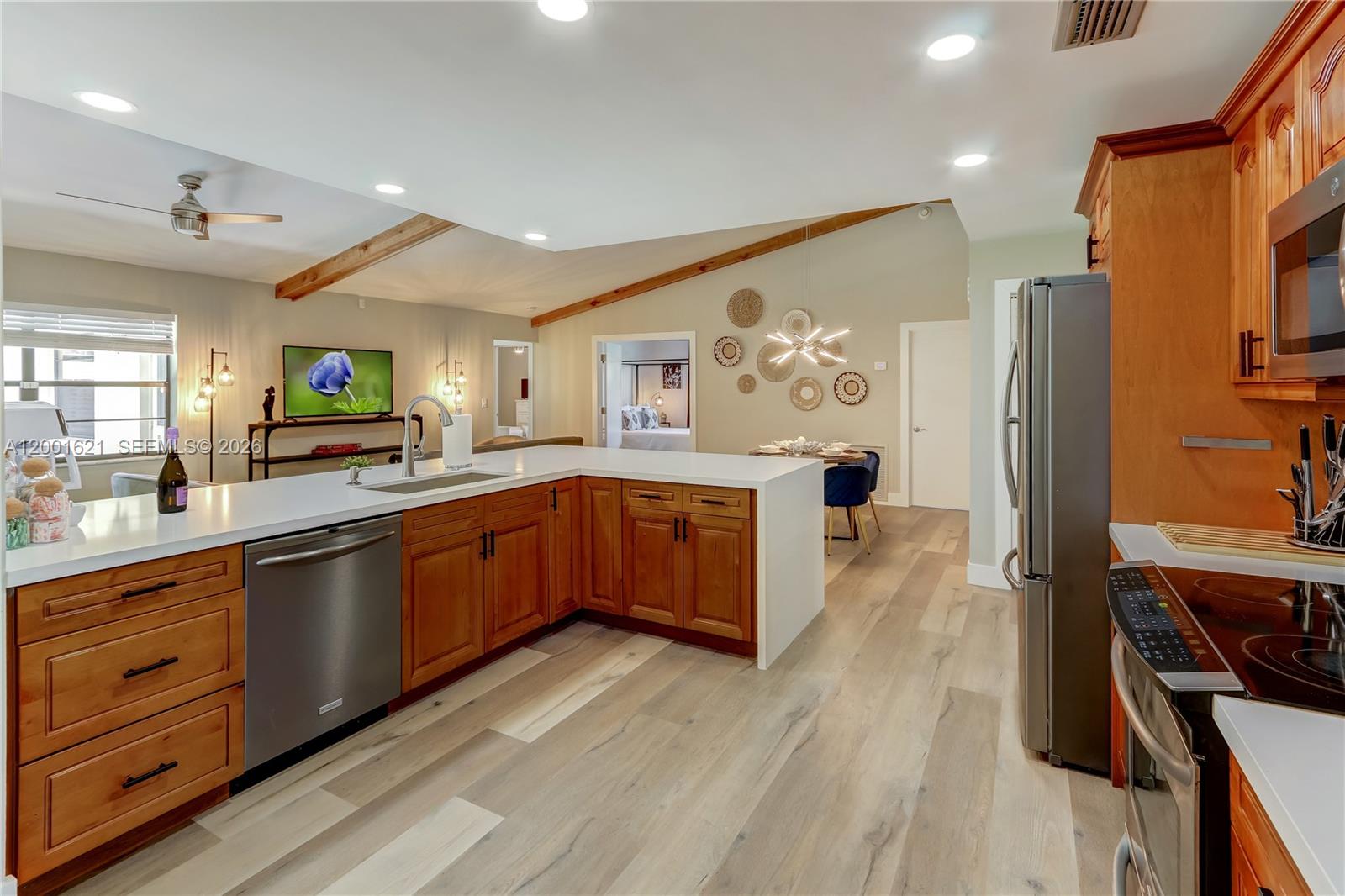 MARCANO ESTATES - Residential Lease