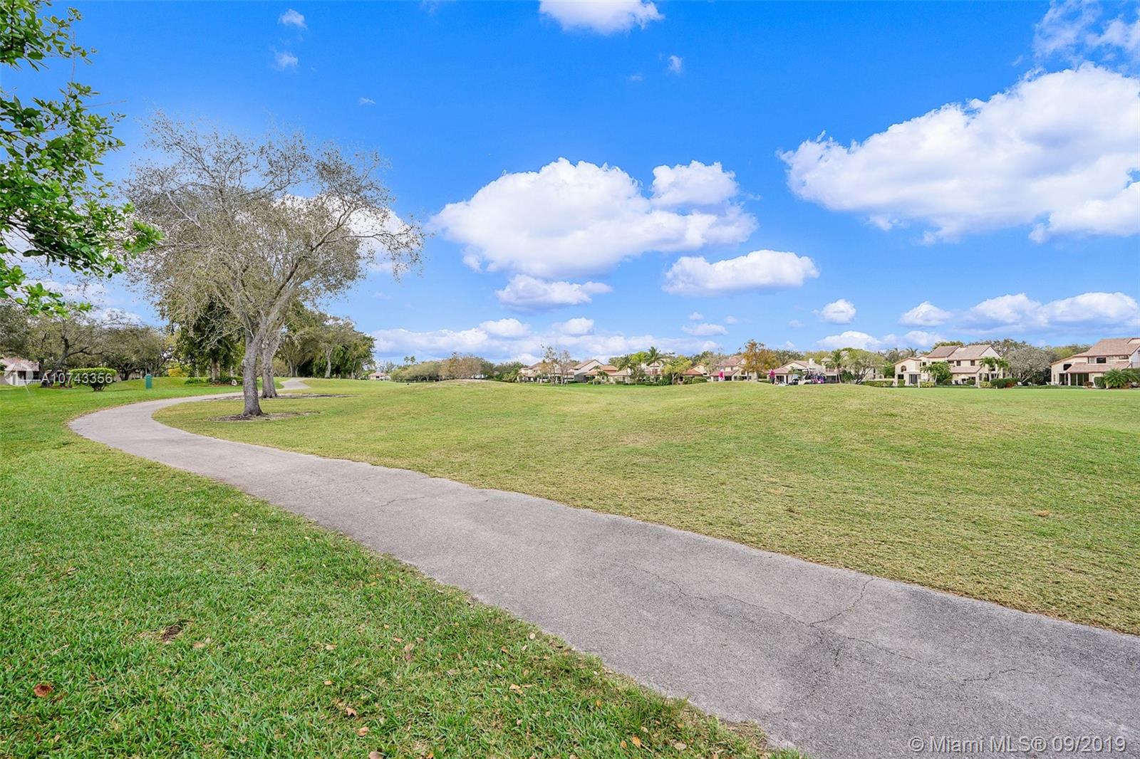 EAGLE TRACE - Residential