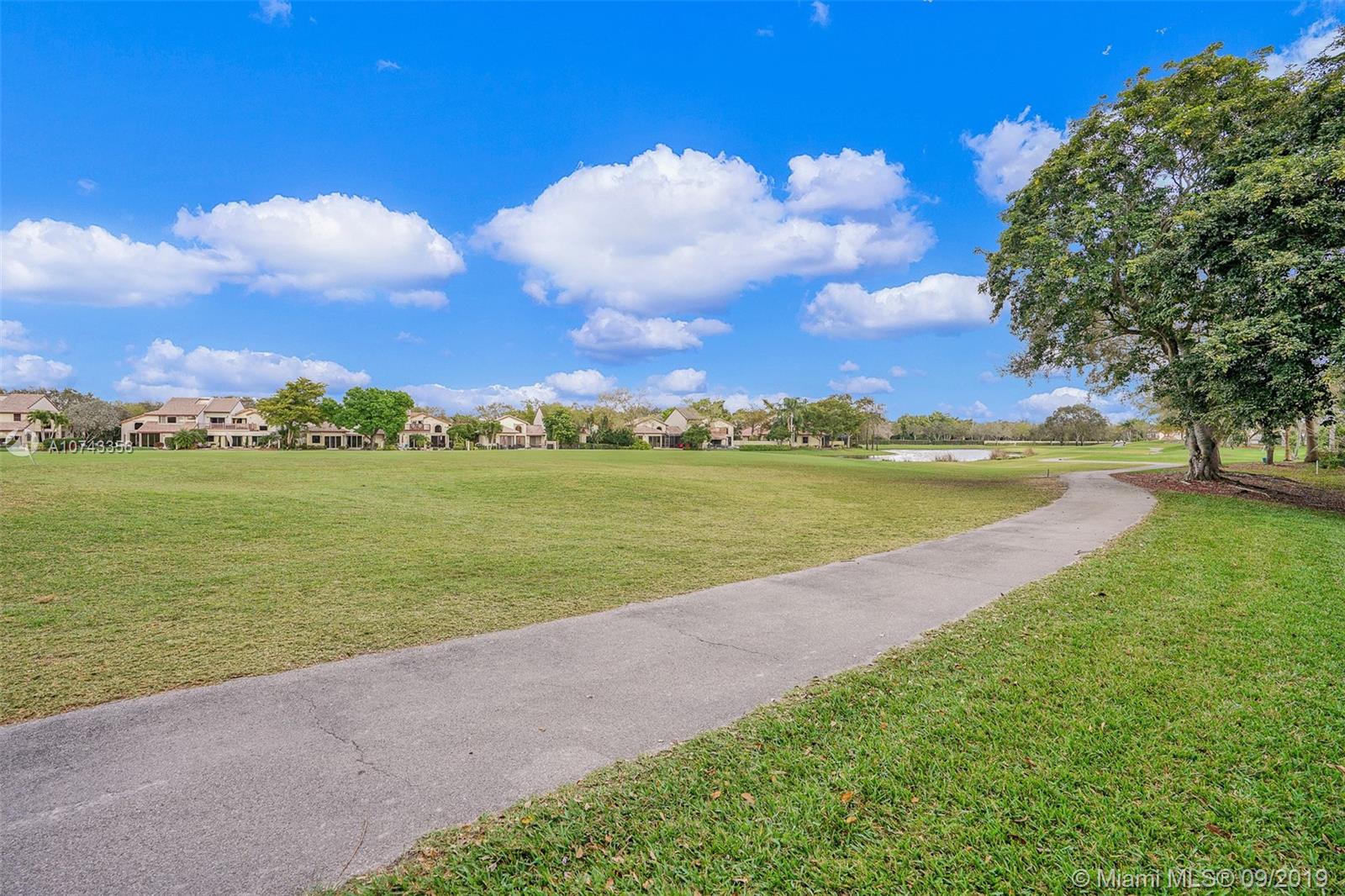 EAGLE TRACE - Residential