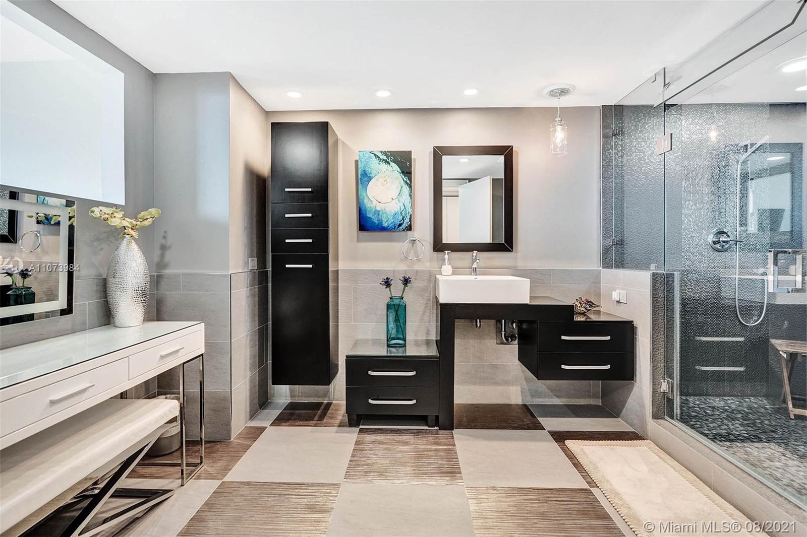 AQUAZUL CONDO - Residential