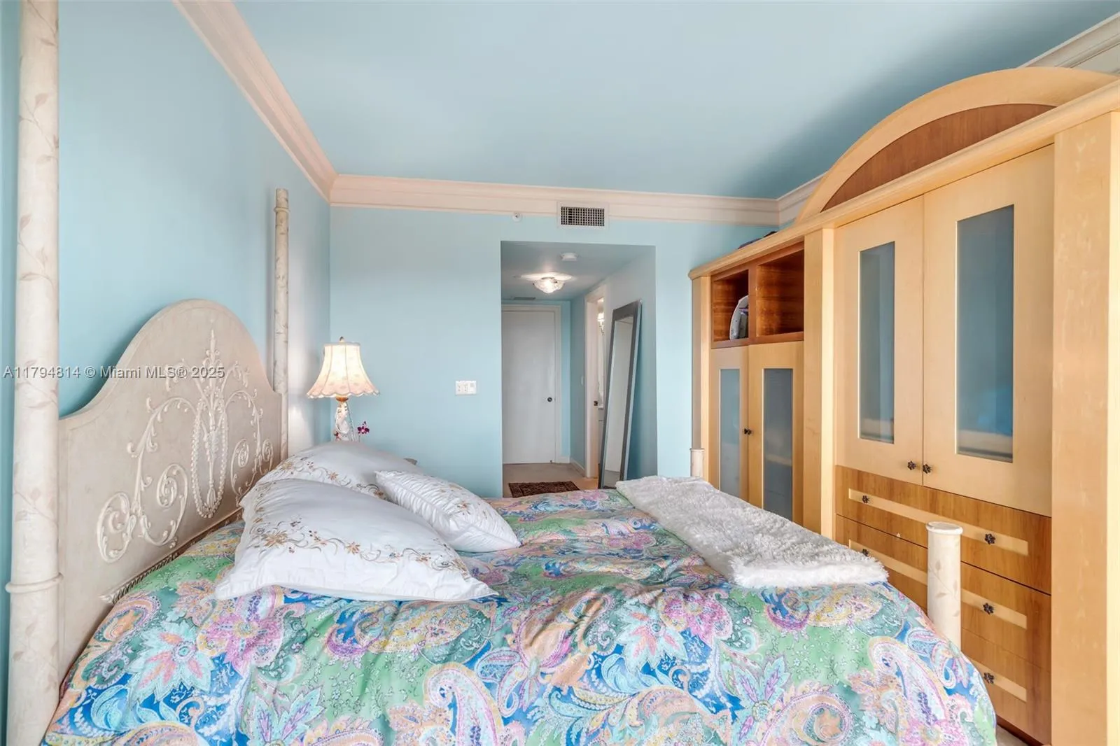 Key Biscayne, Florida 33149, United States, 5 Bedrooms Bedrooms, ,6 BathroomsBathrooms,Residential,Active,120251