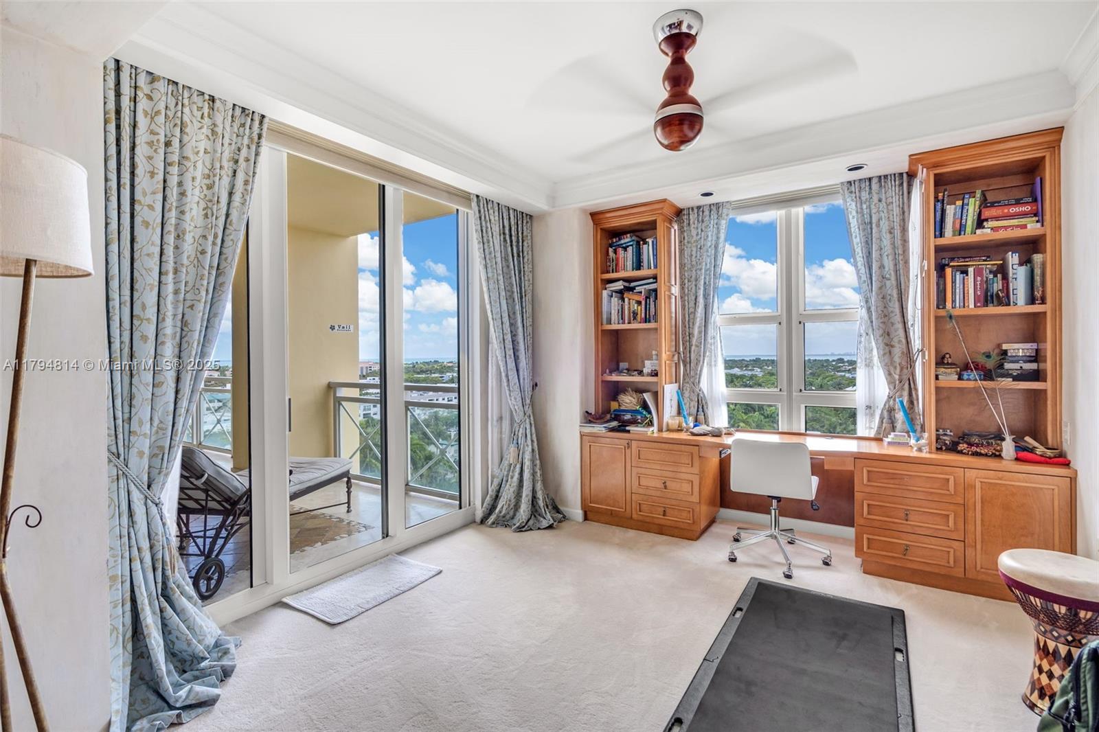 GRAND BAY RESIDENCES COND - Residential