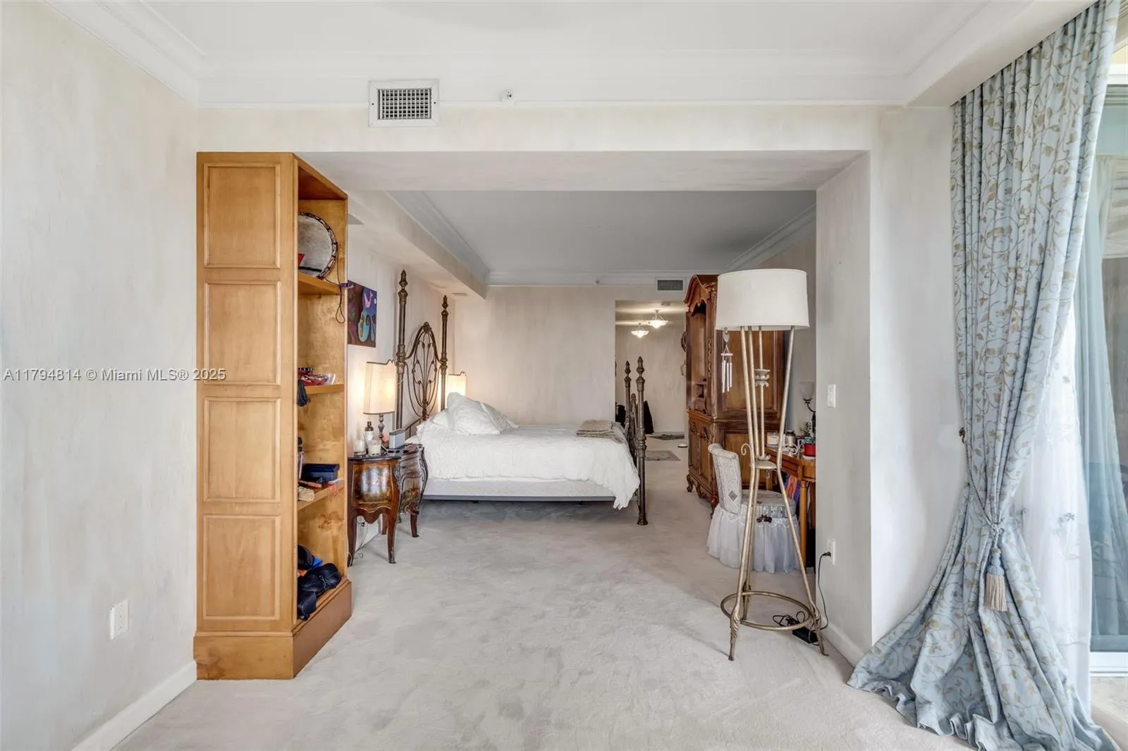 Key Biscayne, Florida 33149, United States, 5 Bedrooms Bedrooms, ,6 BathroomsBathrooms,Residential,Active,120251