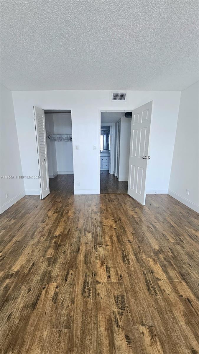 OCEANVIEW PARK CONDO - Residential Lease