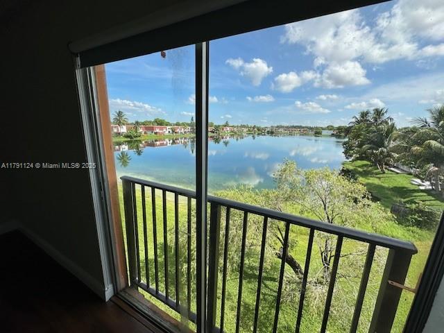 315 Nw 109th Ave 211, Miami, Broward County, Florida - 2 Bedrooms  
2 Bathrooms - 