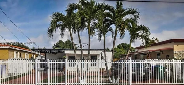 5737 SW 6TH ST, MIAMI, FL 33144 - Image 2d152df4398fa80a6abcc1e8701857a3/447672507