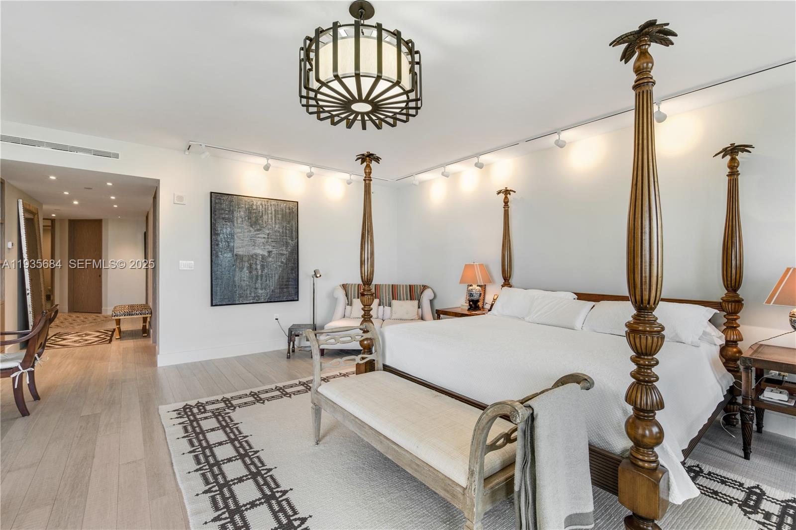 GRAND BAY TOWER CONDO - Residential Lease