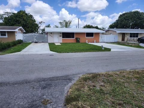 7831 NW 10th St Pembroke Pines FL 33024