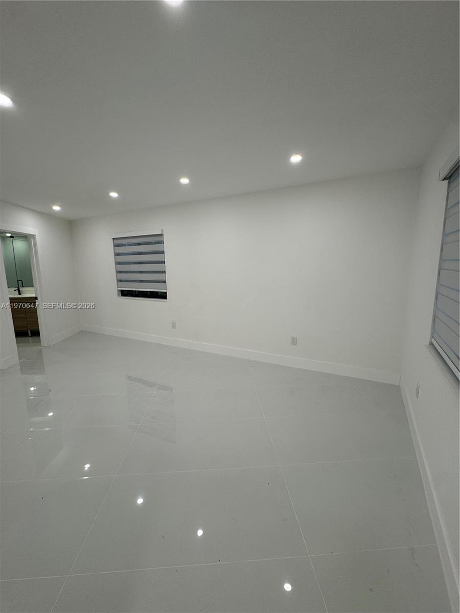 CARL BYOIR - Residential