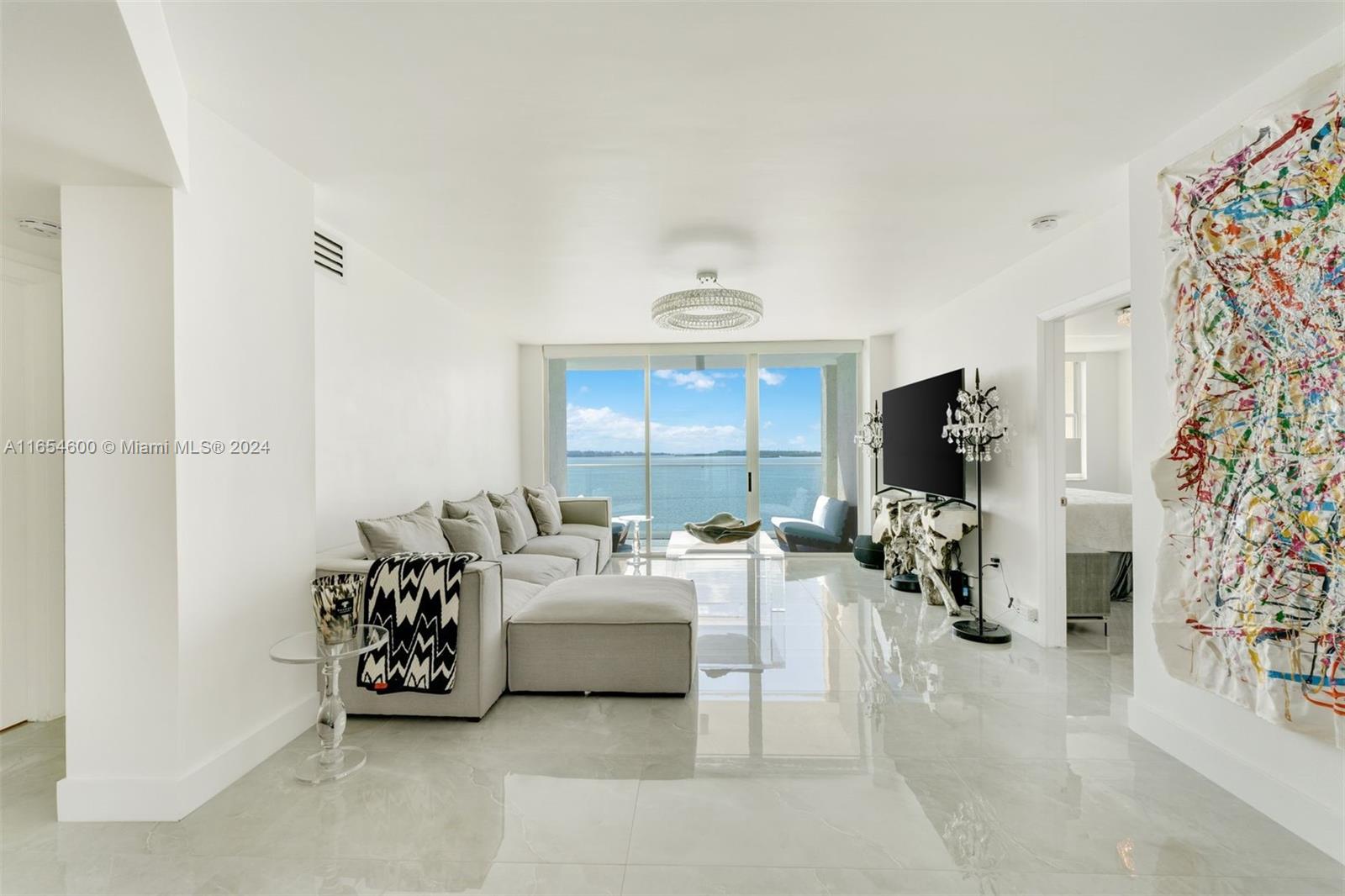 Photo 1 of 800 Claughton Island Dr 1002, Miami, Florida, $735,000, Web #: 11654600