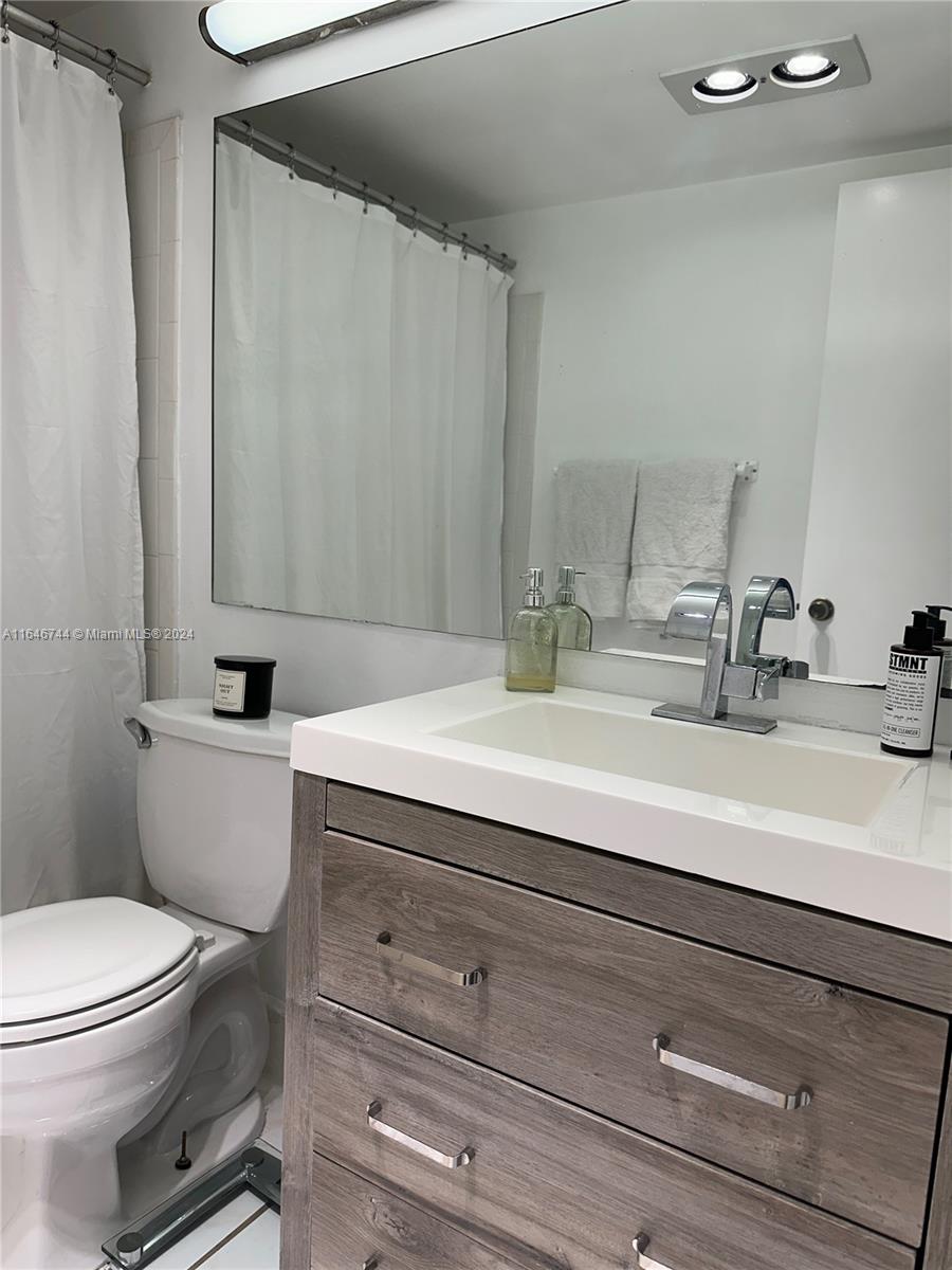 Photo of 502 W Tilford W #502, Deerfield Beach, FL 33442 (MLS # A11646744)