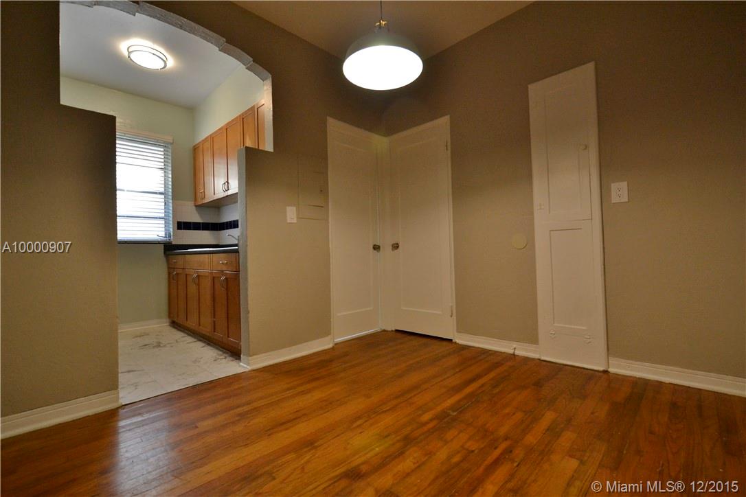 LINCOLN SUB - Residential Lease