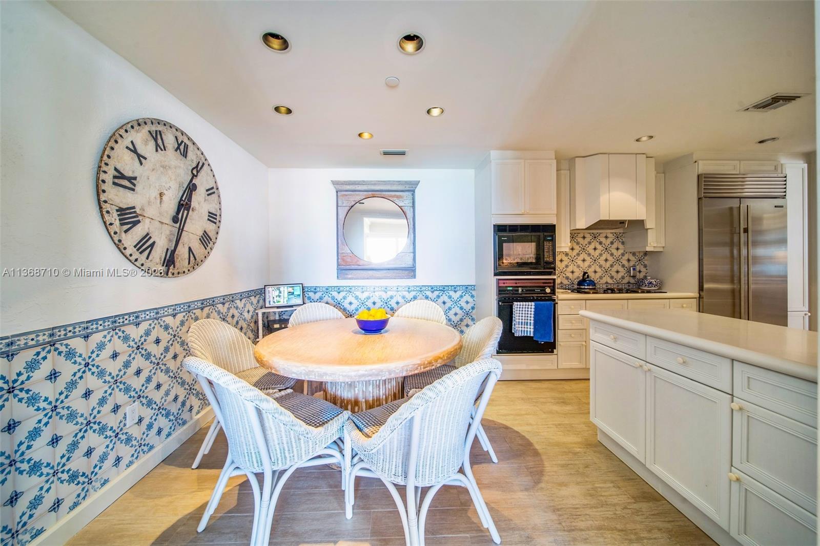 OCEANSIDE CONDO - Residential