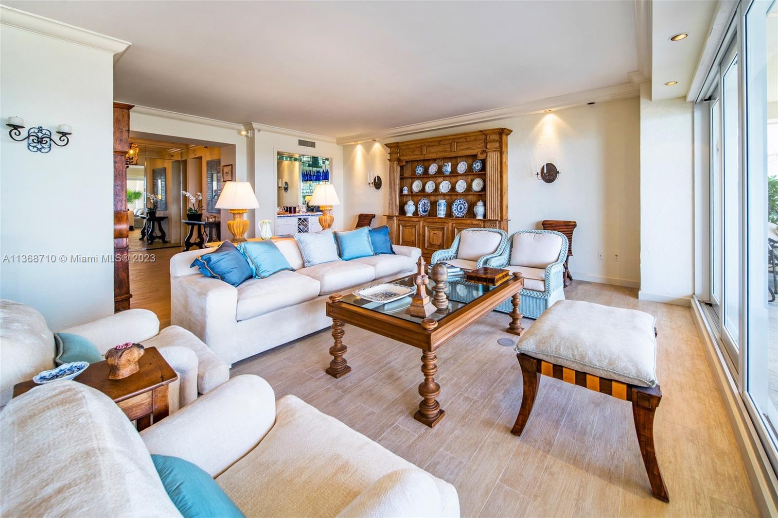 OCEANSIDE CONDO - Residential