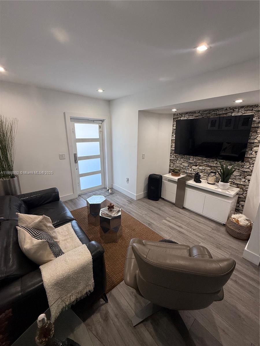 CORAL TERR SEC 1 - Residential Income