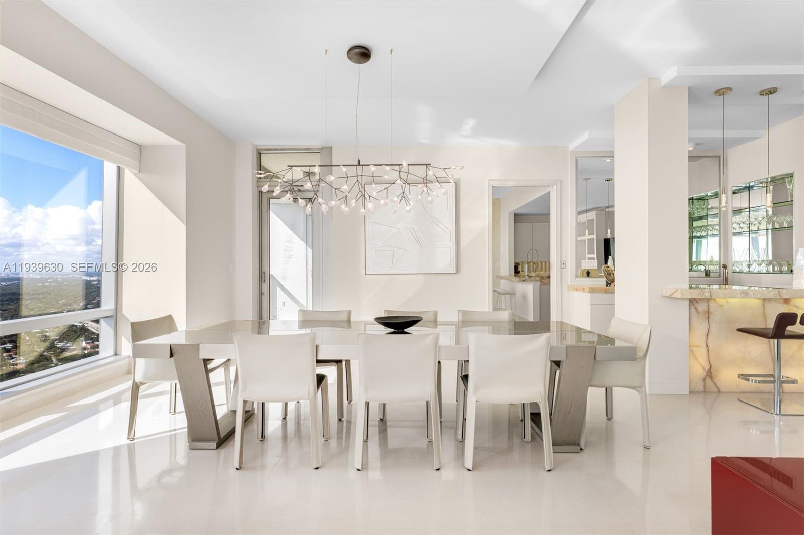 1425 Brickell Ave 56F