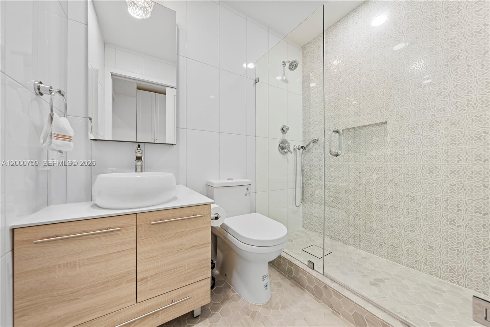 LAKES OF WESTERN PINES RE - Residential