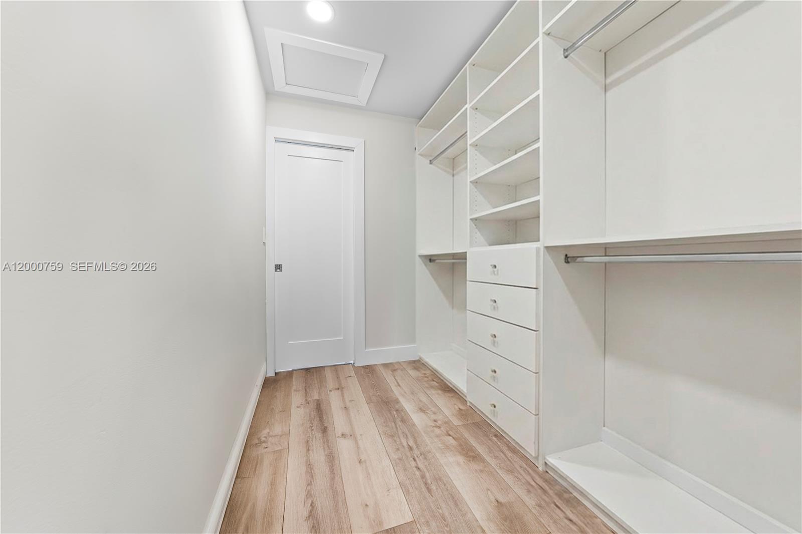 LAKES OF WESTERN PINES RE - Residential