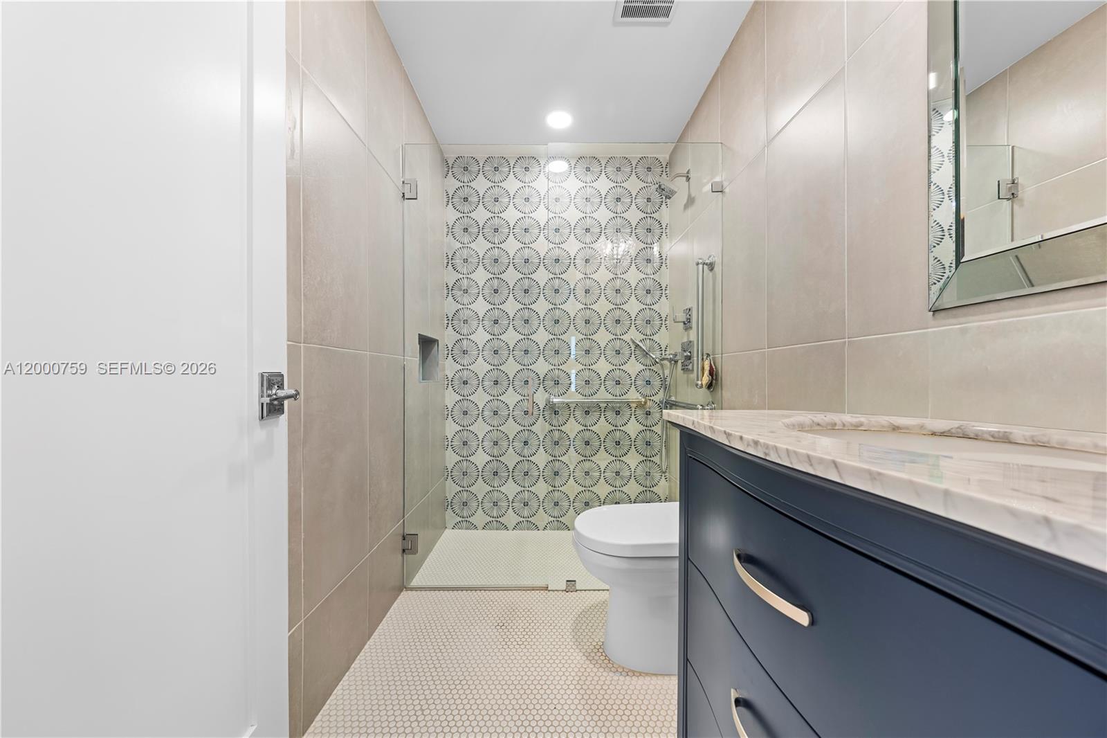 LAKES OF WESTERN PINES RE - Residential