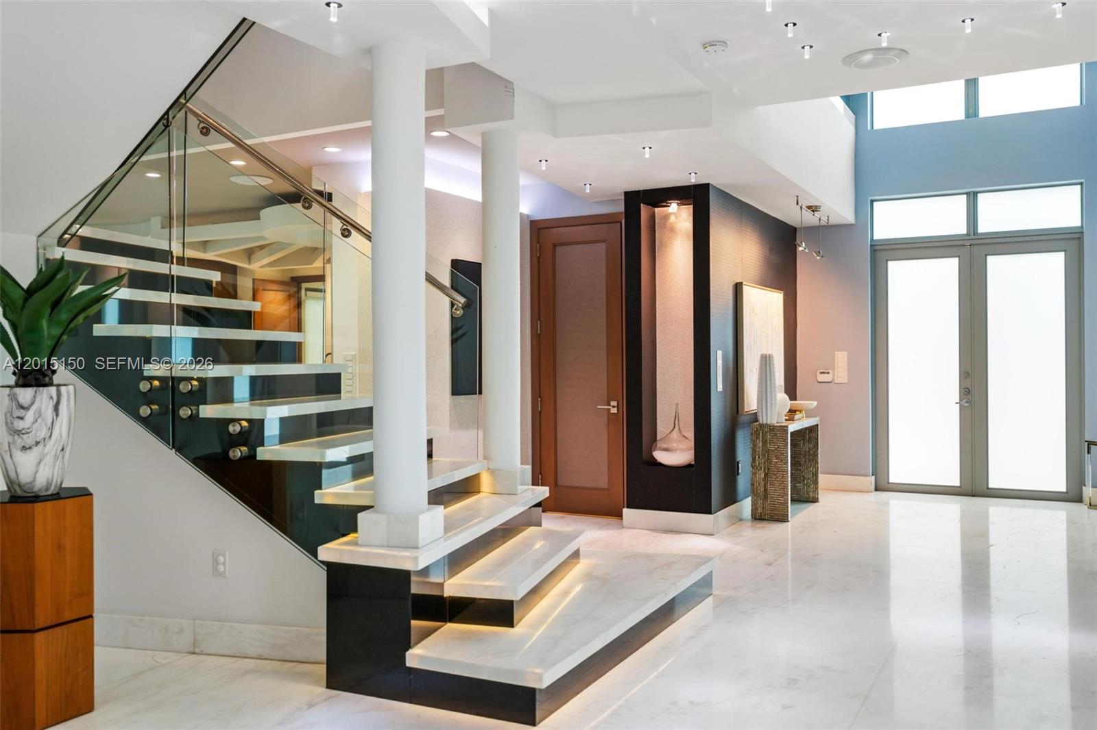 3917 S Le Jeune Rd -