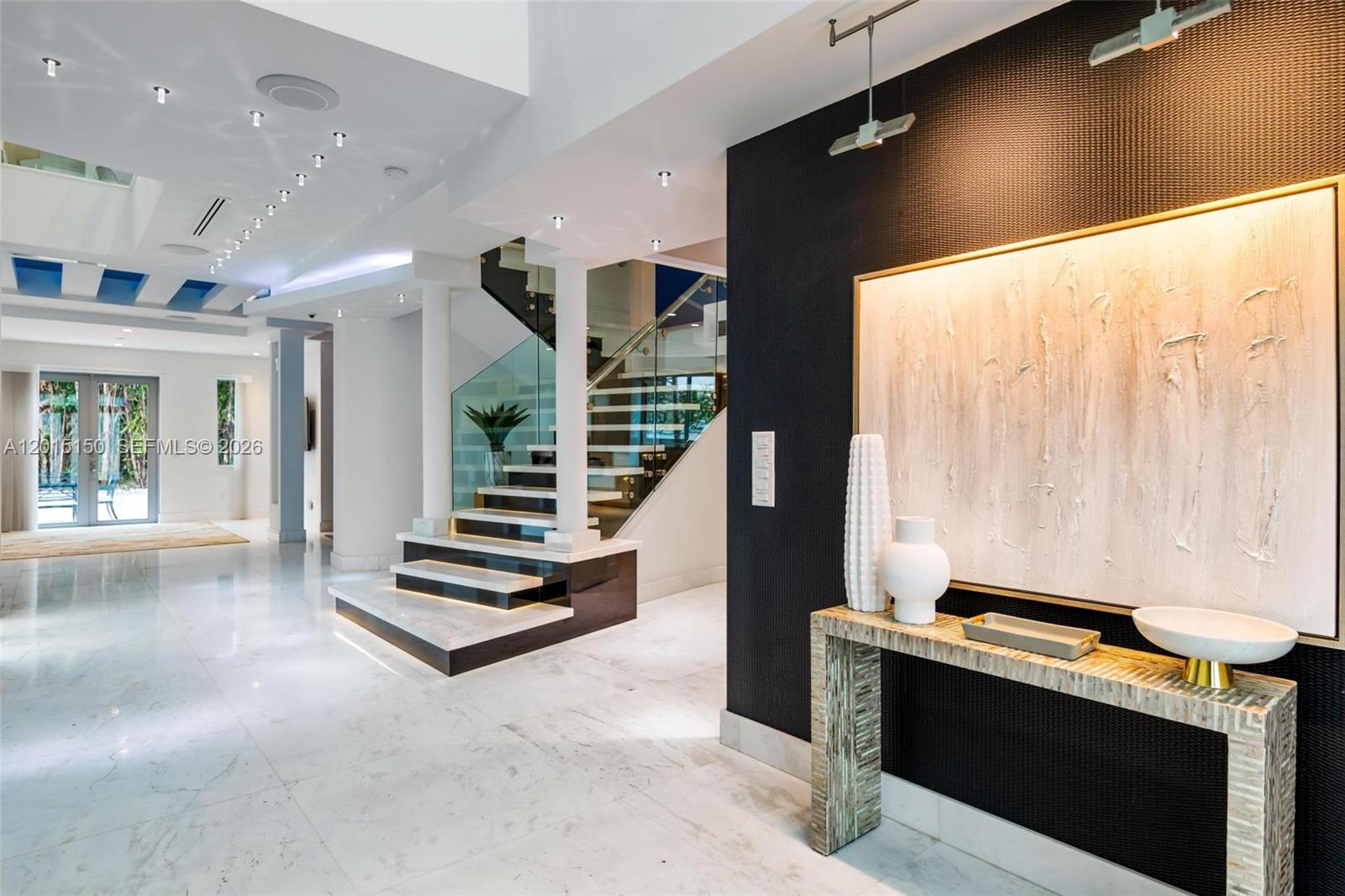 3917 S Le Jeune Rd -