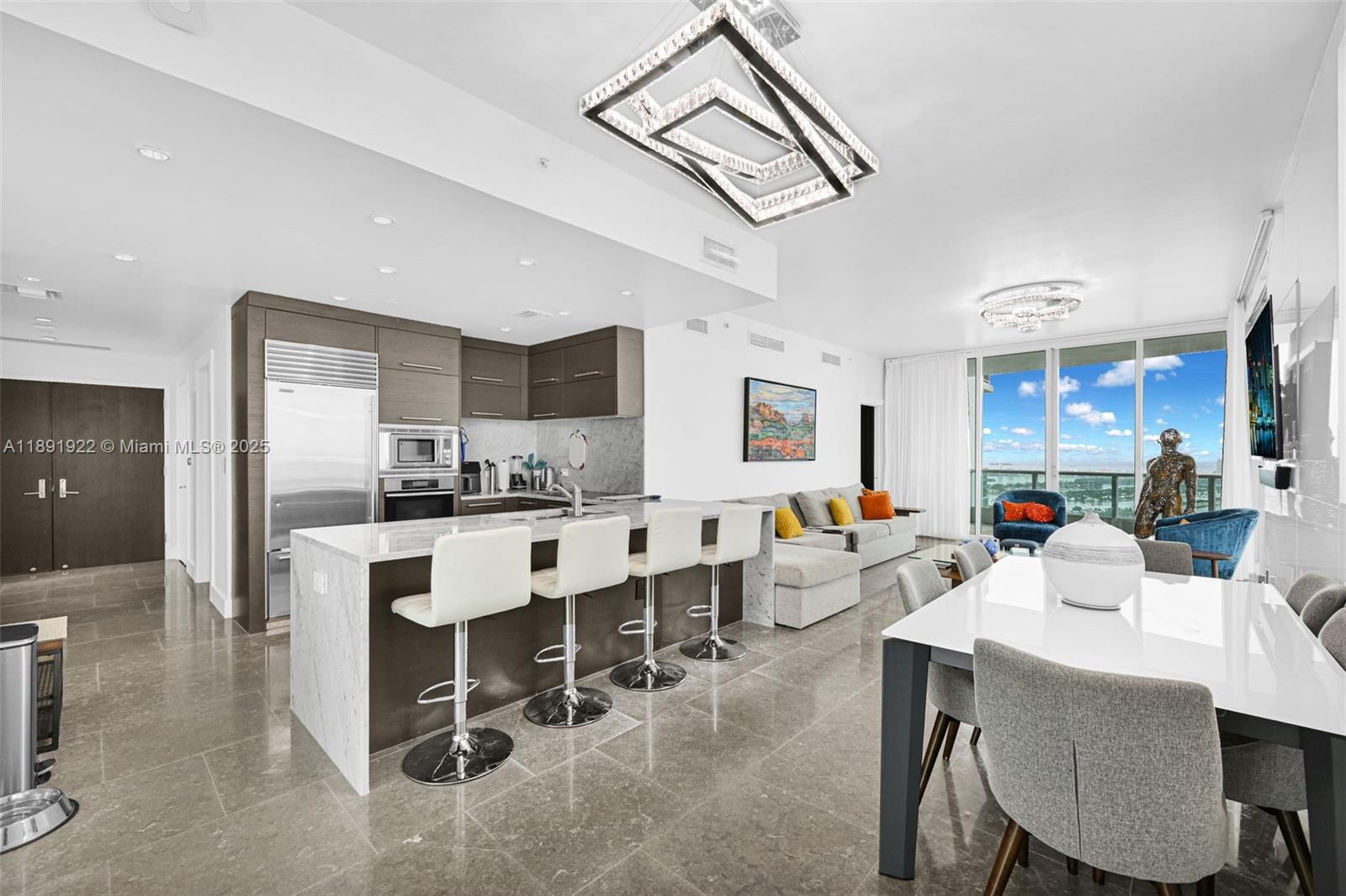 900 BISCAYNE BAY CONDO - Residential Lease