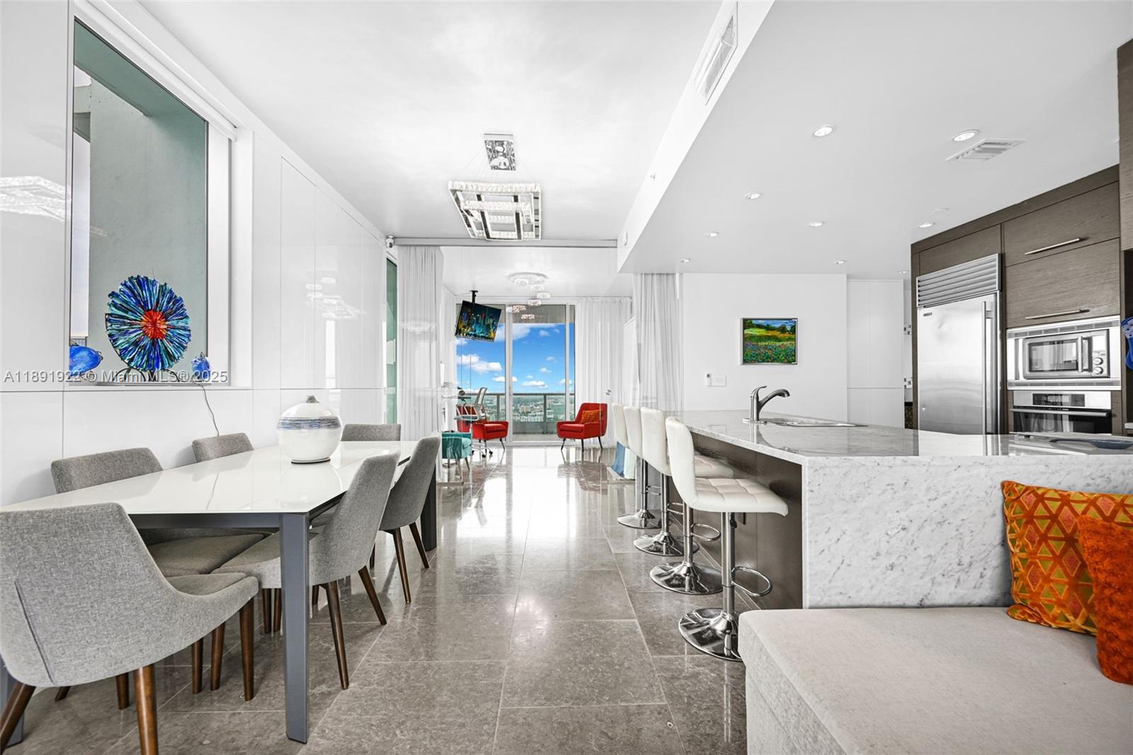 900 BISCAYNE BAY CONDO - Residential Lease