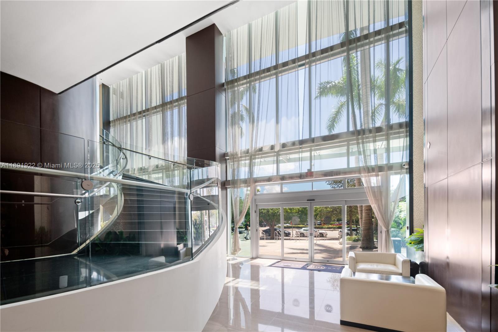 900 BISCAYNE BAY CONDO - Residential Lease