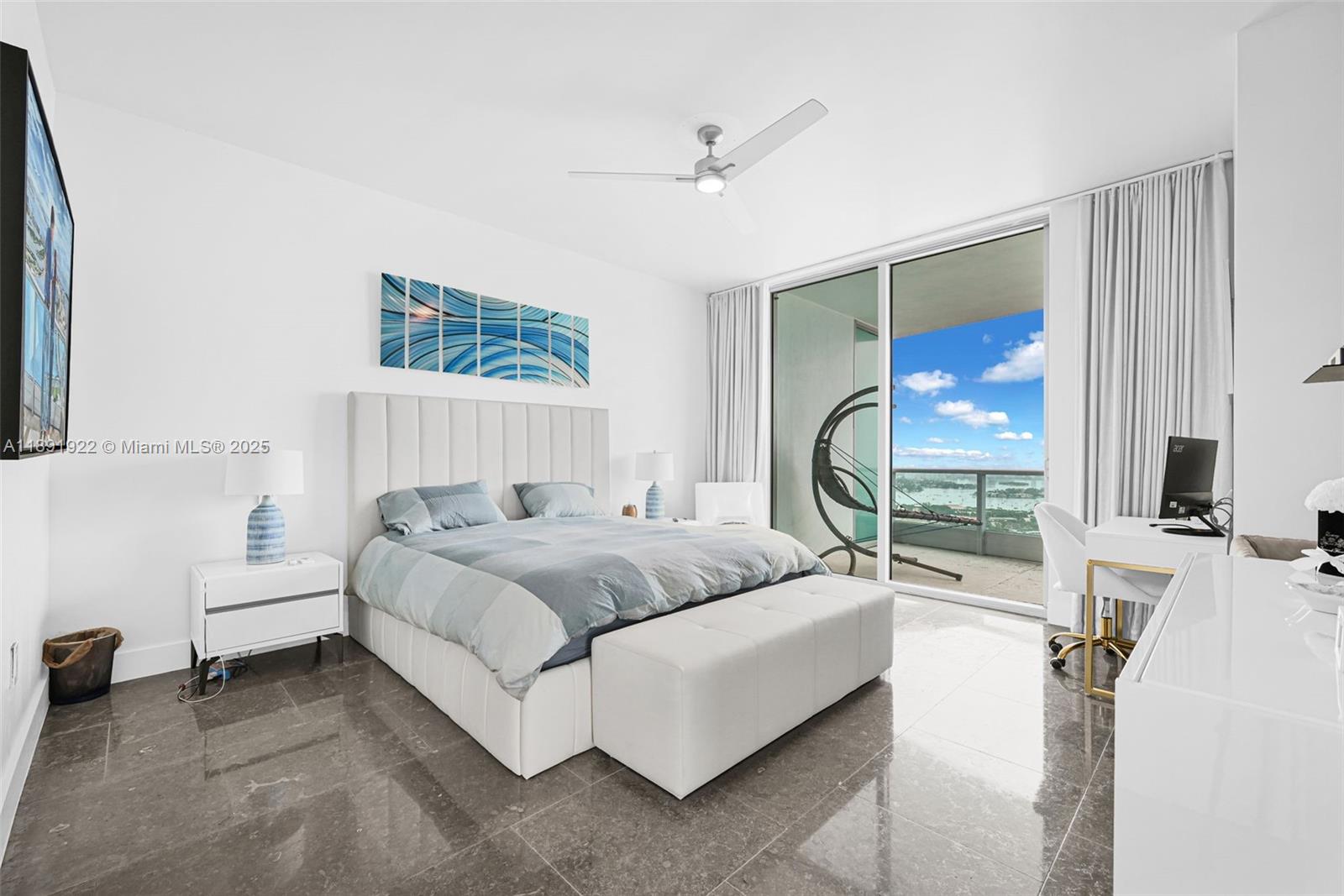 900 BISCAYNE BAY CONDO - Residential Lease