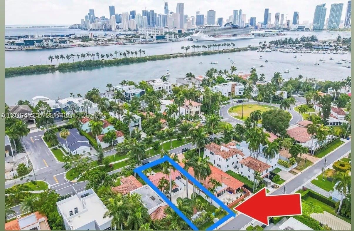 265 Palm Ave