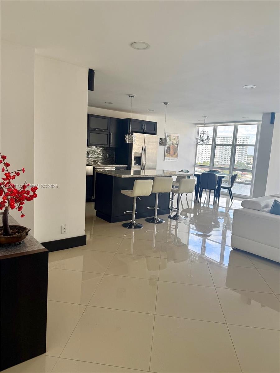 AVANT GARDE CONDO - Residential Lease