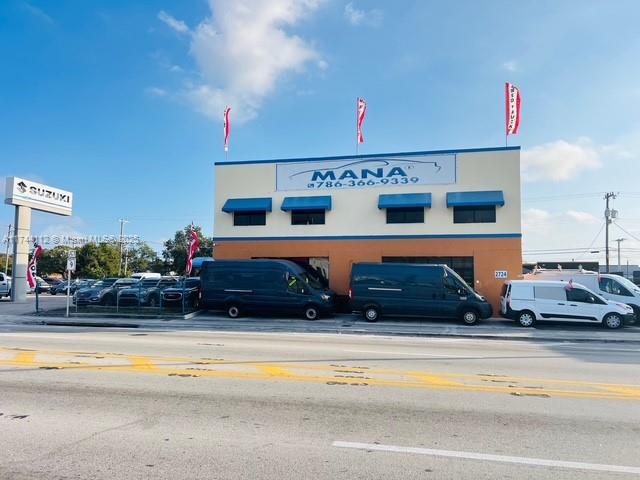 MELROSE HTS - Commercial Sale