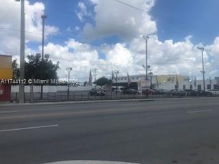 MELROSE HTS - Commercial Sale