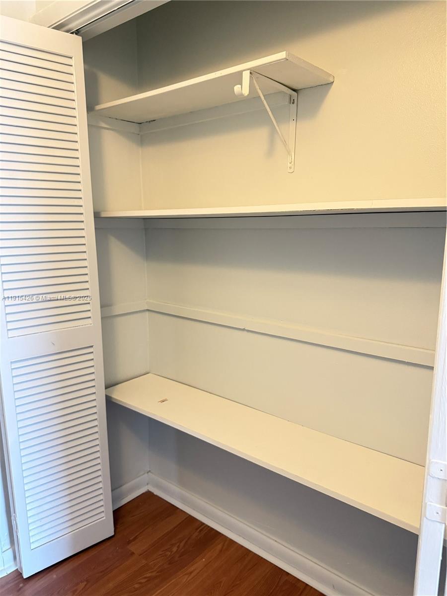 STAR LAKE NORTH COMMODORE - Residential Lease